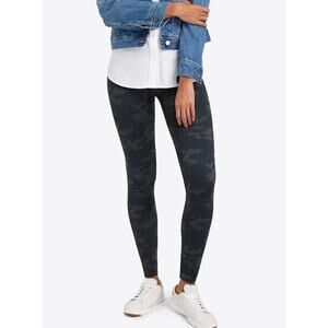 Spanx Camo Seamless Hi Rise Leggings Size S Small